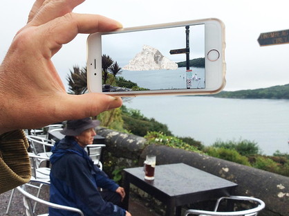 En Plein Air in Plain Sight - art and augmented reality